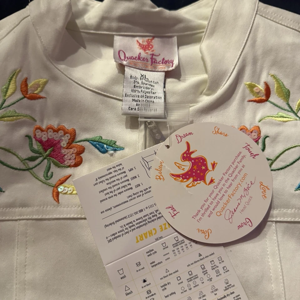 New QUACKER FACTORY Zip Jacket XL White Floral Embroidered Beaded Accents - Image 2 of 4