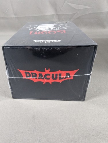 Universal Monsters Dracula Bela Lugosi Action Figure NIB Sealed - Picture 7 of 7