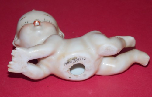 VINTAGE PORCELAIN KEWPIE FIGURINE * 4" (10cm) Long * Kewpie Doll * - Picture 5 of 5