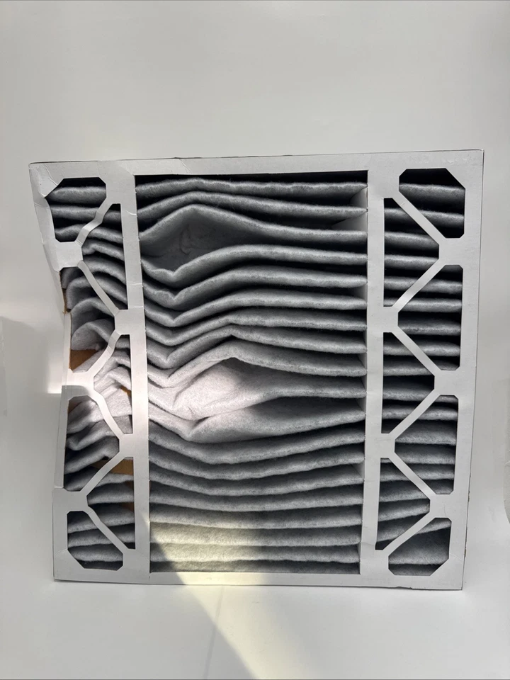 Nordic Pure 20x20x5 MERV 12 Pleated Carbon Air Filters 2 Pack (418) *READ* - Image 3 of 4