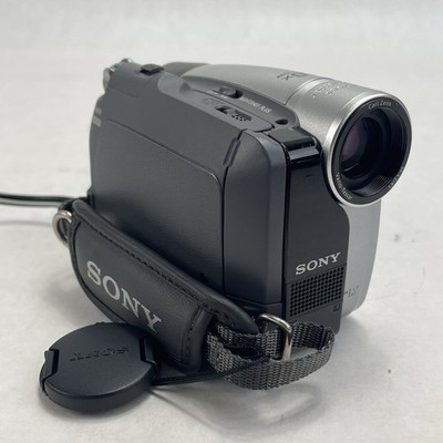 Sony DCR-HC28 Handycam Mini DV Digital Video Cassette Camera Recorder