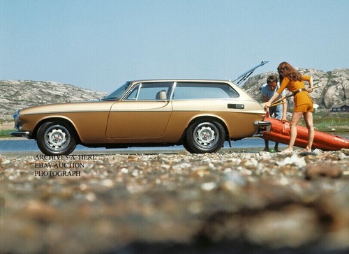 1971 Volvo P1800 ES, Minichamps, 1/18 Scale, Brown / Tan, NIB Sealed, Limited E. - Picture 8 of 14