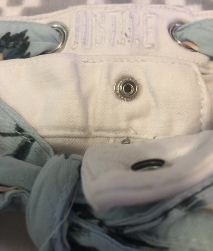 Girls sz 8 slim Justice White Shorts w Cuff and Blue Floral tie Belt snap Shut - Picture 4 of 8