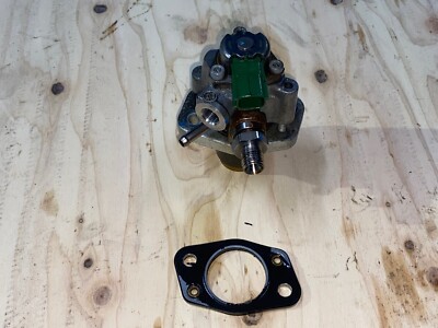 06-11 Lexus GS350 2GR-FSE 3.5L 6 Cyl Direct Injection High Pressure fuel pump.