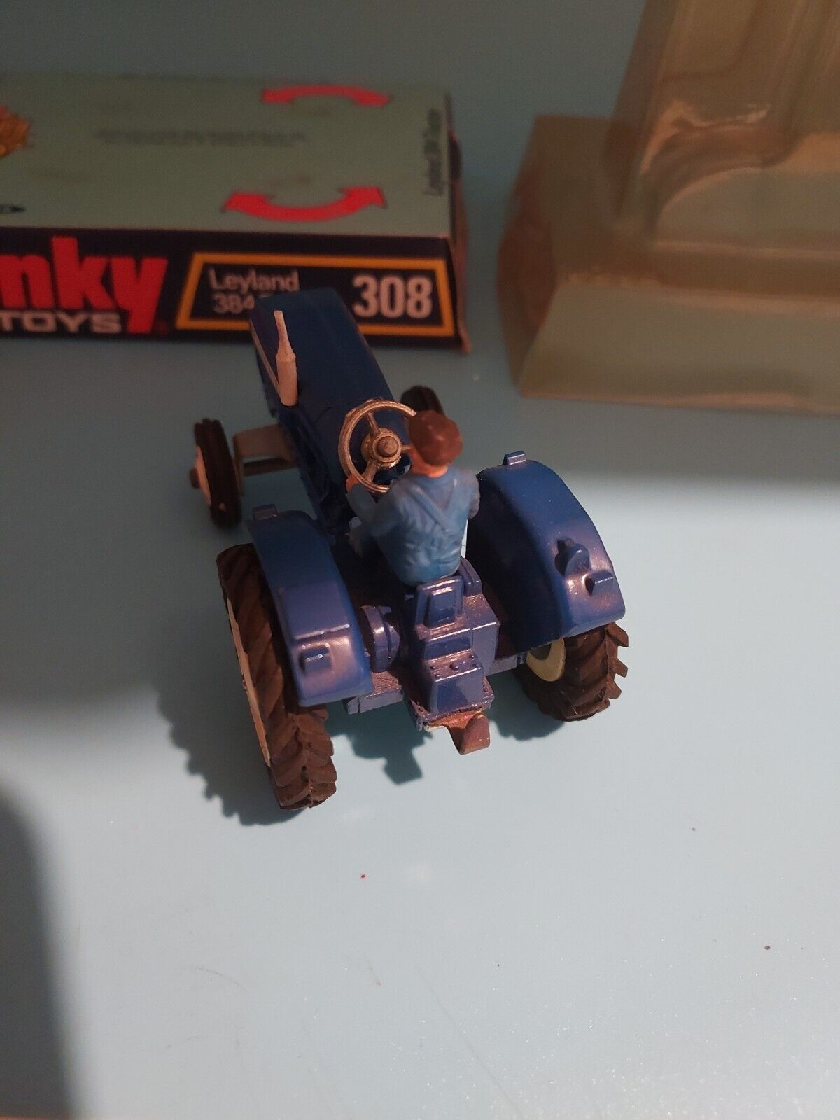 Picture 5 of 6