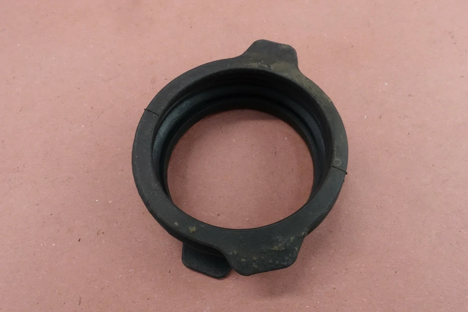 2001 - 2006 Honda Shadow AERO 750 VT750C Swingarm Boot - Imagem 2 de 4