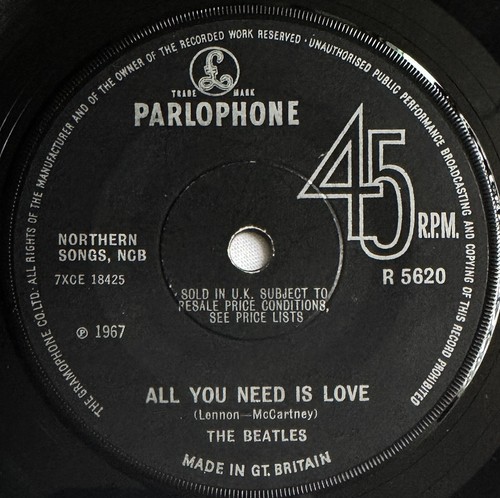 THE BEATLES -All You Need Is Love- No TV Reference/Solid Centre 1st UK Pressing - Imagen 3 de 7