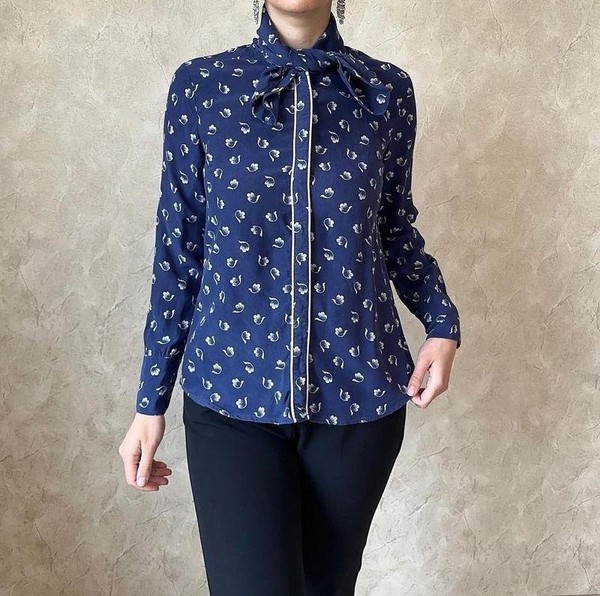 Women Custommade Shirt Navy Silk 38 / M / 46 #20LX
