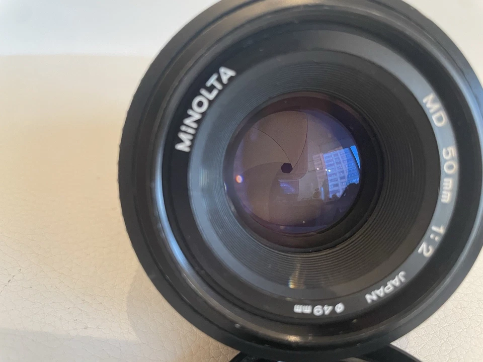 Late Model Minolta MD 50mm F2 Lens Excellent Condition - Image 4 of 4