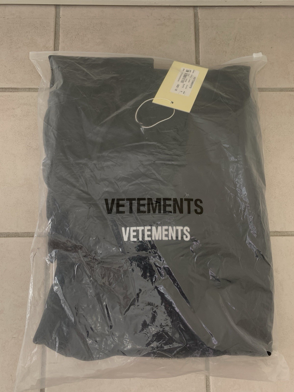 VETEMENTS