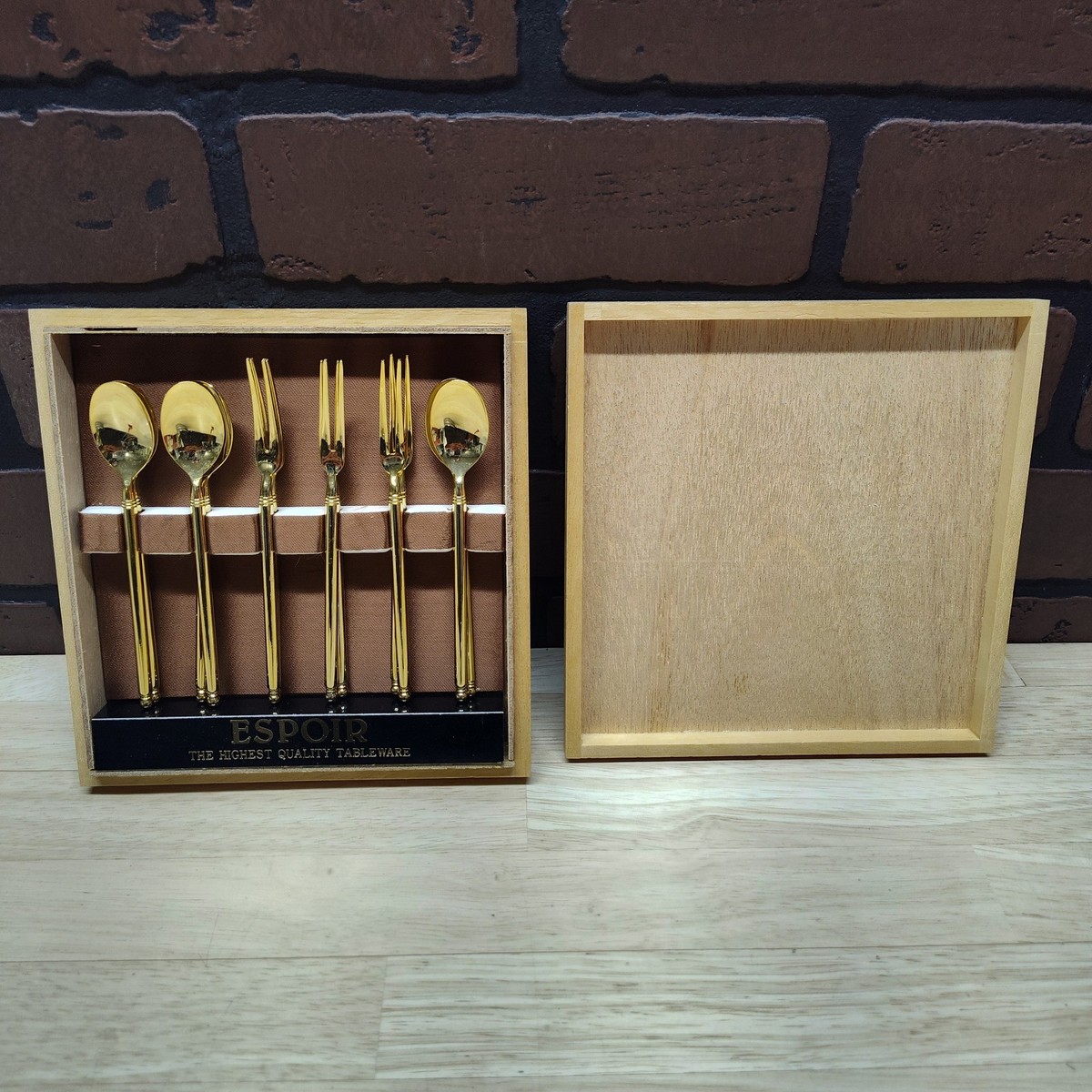 Japanese Espoir Martian Original 12 Piece Gold Plated Silverware