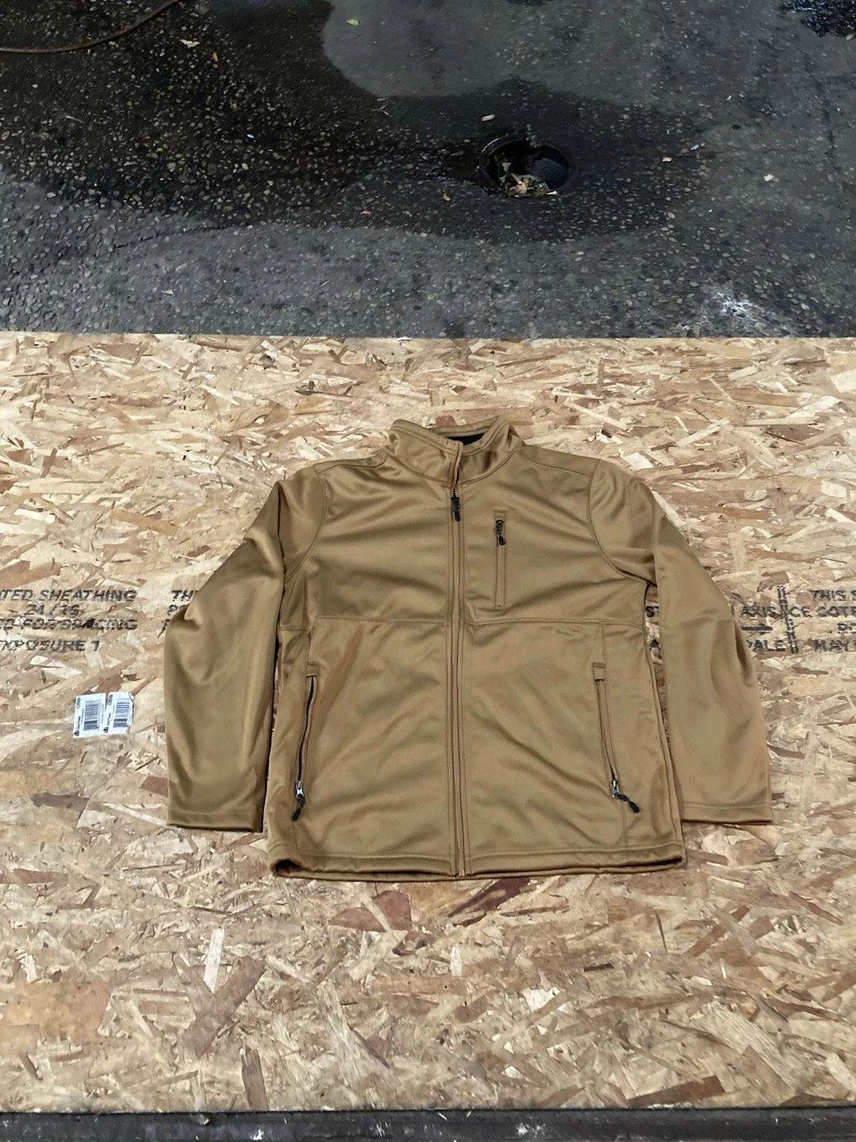 Swiss+Tech Tactical Men's Size M Softshell Jacket Gray Full Zip Water Resistant