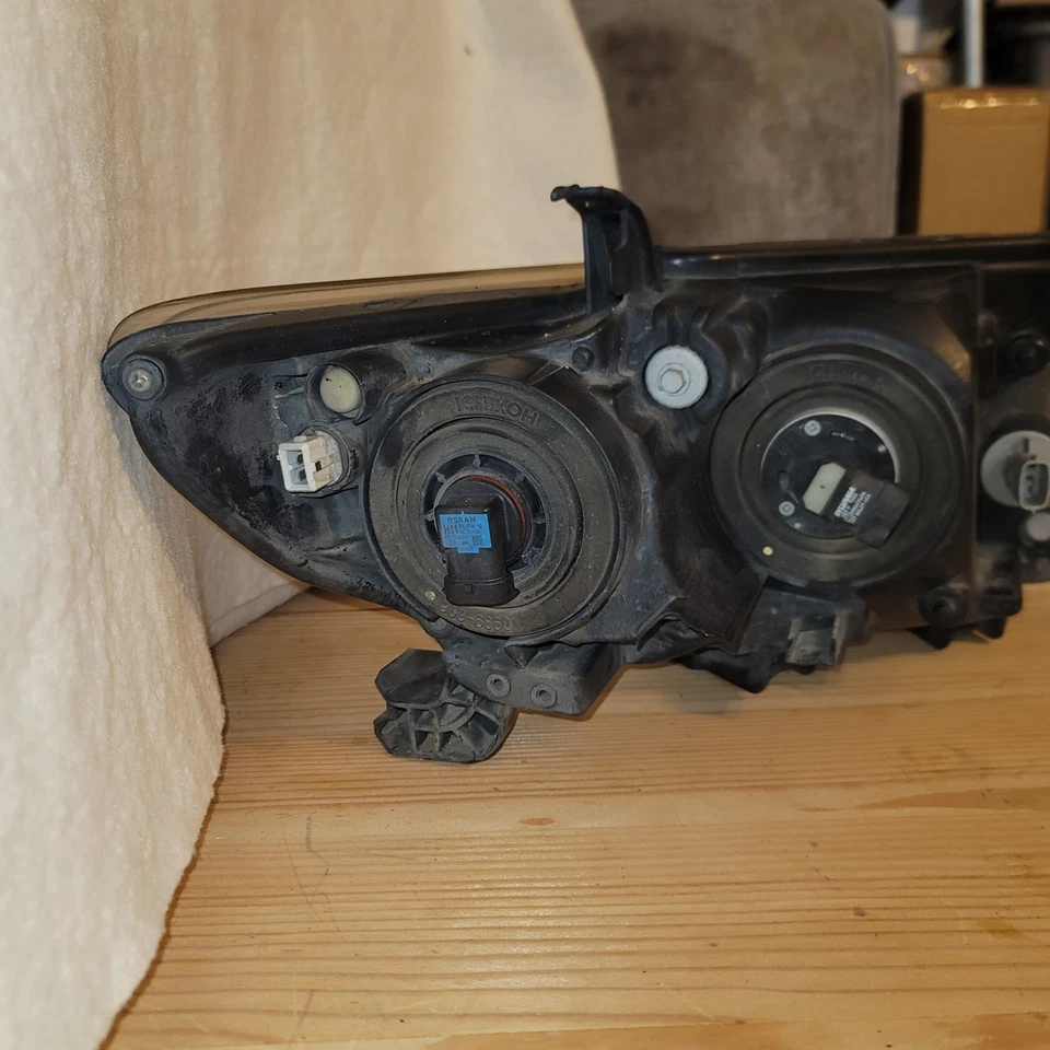 FARO CONDUCTOR DELANTERO IZQUIERDO SCION XB 2008-2010 MONTAJE HALÓGENO OEM Foto 4 de 4