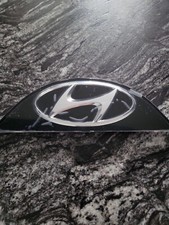 Gen Hyundai Tucson 2022 Tailgate Finishing Trim Garnish Rear Logo Badge Emblem