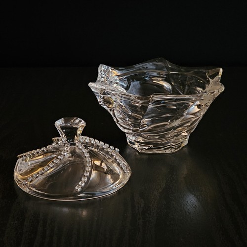 Le Monde Crystal Box with Rhinestones, Trinket Casket, Bejeweled Gift Box - Picture 3 of 10