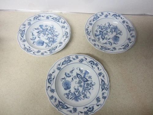 LOT of 3 Blue Danube  / Onion  Japan Rim Soup Salad Bowl Rectangle Mark  8 1/8 "