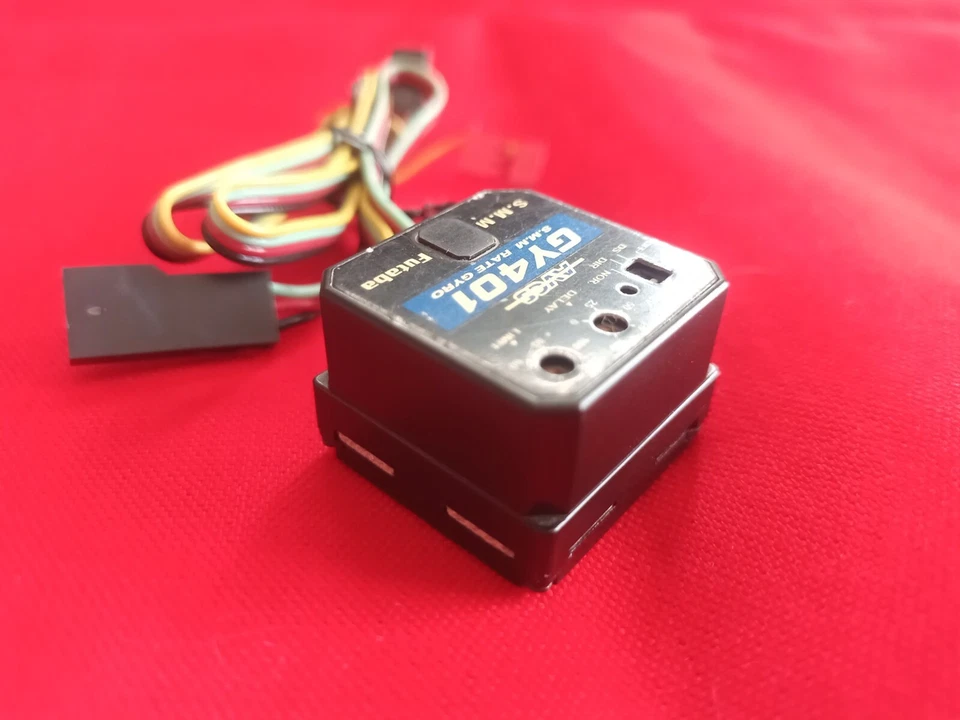 Futaba GY401 SVCS Gyro S.M.M Rate Gyro R/C Remote Control Helicopter - Image 4 of 4