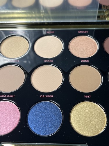 Urban Decay GWEN STEFANI Eyeshadow Palette NIB 15 Shades Matte & Shimmer Auth - Picture 3 of 6