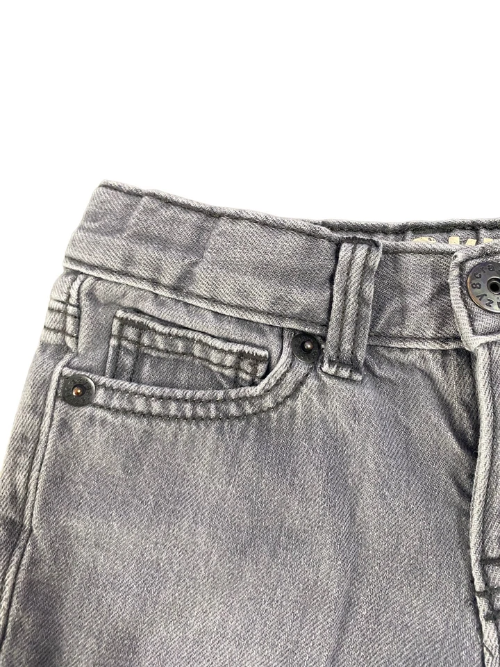 Pantalones de mezclilla grises Crazy 8 para niños talla 4 Foto 3 de 4