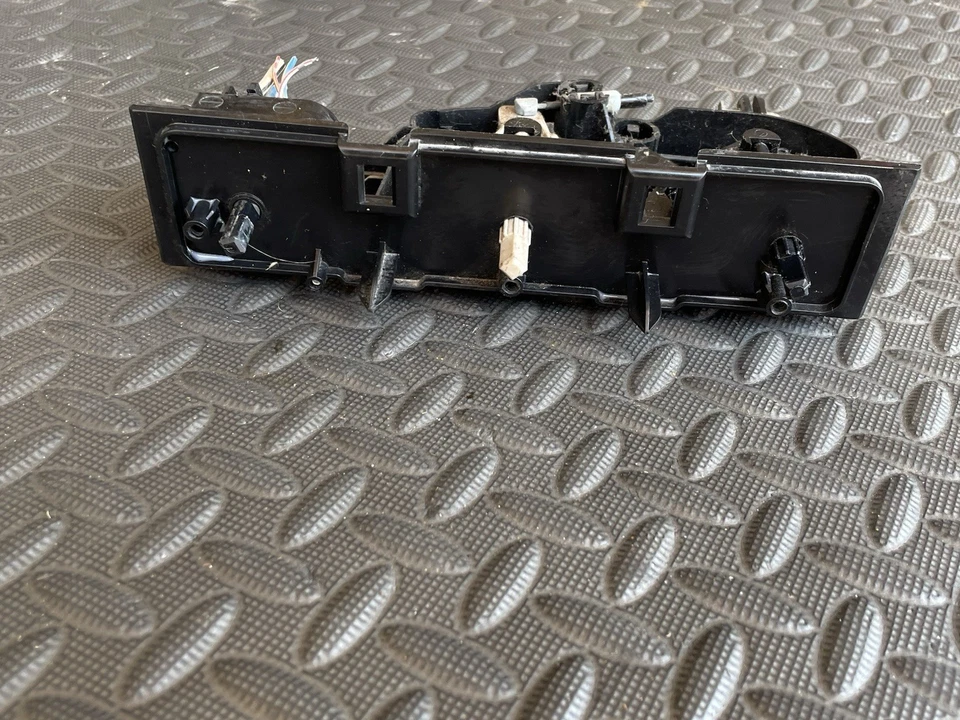 Unidad de control de calefacción y aire acondicionado Toyota Tundra 2000-2006 55910-0C010 OEM Foto 2 de 4