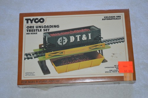 Sealed TYCO HO Scale 868 Ore Unloading Trestle Set Automatic Unloading NOS