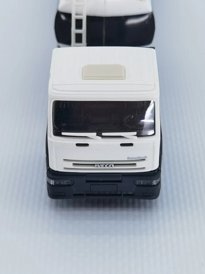 HO RIETZE 60217 - Camion DEA IVECO EUROTECH - Excellent État - 20# - Photo 3/4