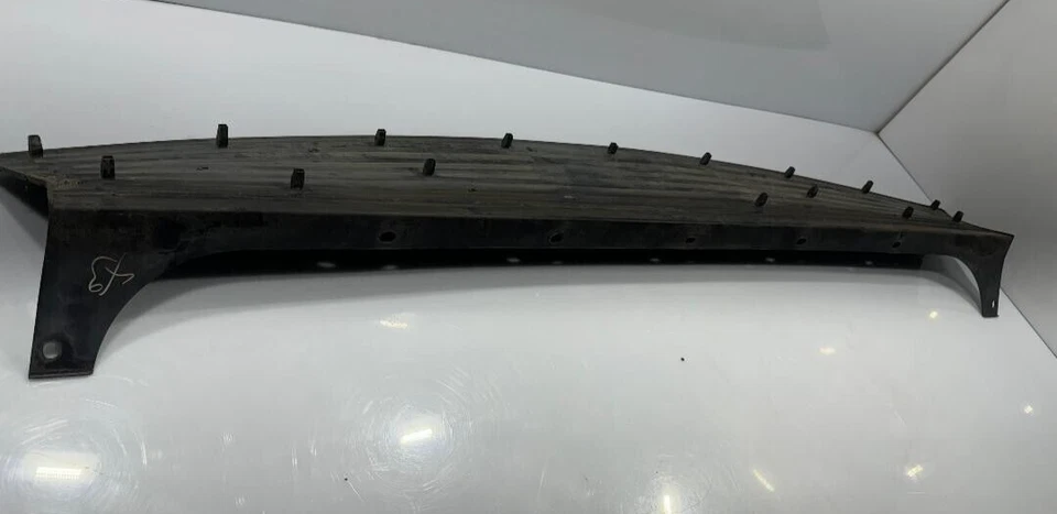 2004 LINCOLN AVIATOR REAR BUMPER STEP PAD TRIM PANEL GENUINE OEM USED FORD PART - Image 4 of 4