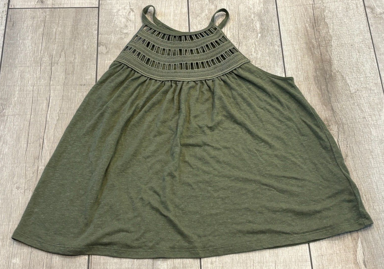 Old Navy Beachy Crochet Tank Top Sage Green Babydoll Women’s M