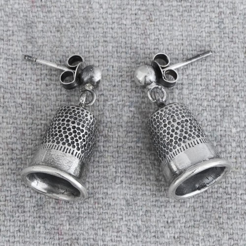 Vintage Sterling Silver Quilter Sewer Seamstress Thimble Drop Dangle Earrings - Picture 4 of 5