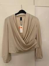 Cider smart, cream wrap Top in L - BNWT