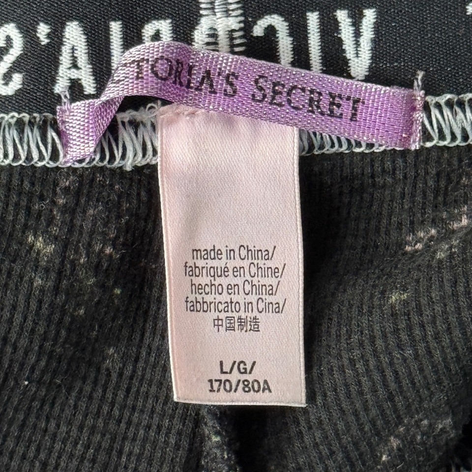 Sweat à Capuche Victoria's Secret Couleur Rose - Neuf Avec étiquette, Modèle épuisé