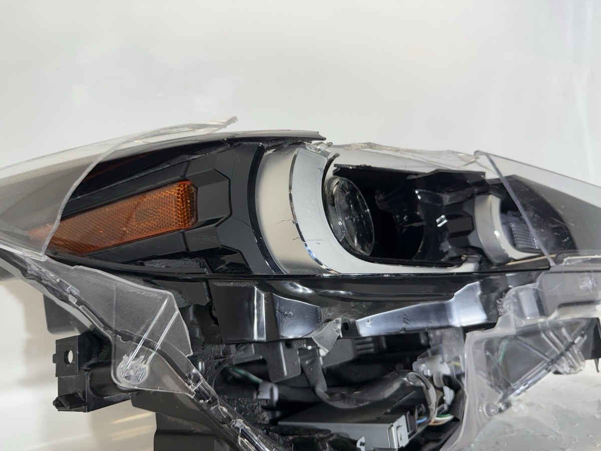 2020-2021-2022-2023-2024-2025 Mazda CX-5 OEM Right Headlight KPF3