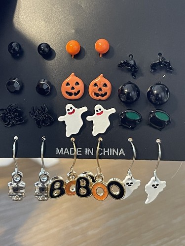 Halloween Ohrringe (12 Paar) NEU Ohrstecker/Hänger Sets Geist/Kürbis/Totenkopf
