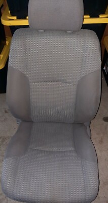 4RUNNER 03 04 05 06 LH MANUAL SEAT FG12 STONE GRAY CLOTH TRACK FRONT DRIVER USED