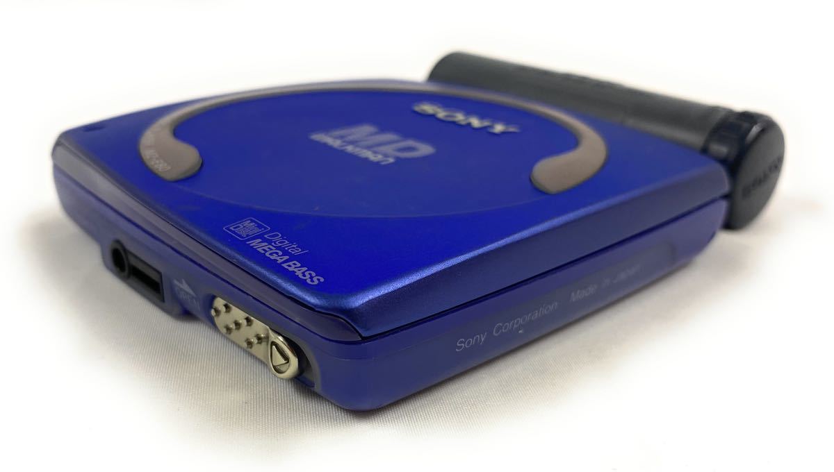 SONY　MD WALKMAN MZ-E80 Sony MD Walkman MZ-E80 Blue MiniDisc Player RM-MZ2S with gum