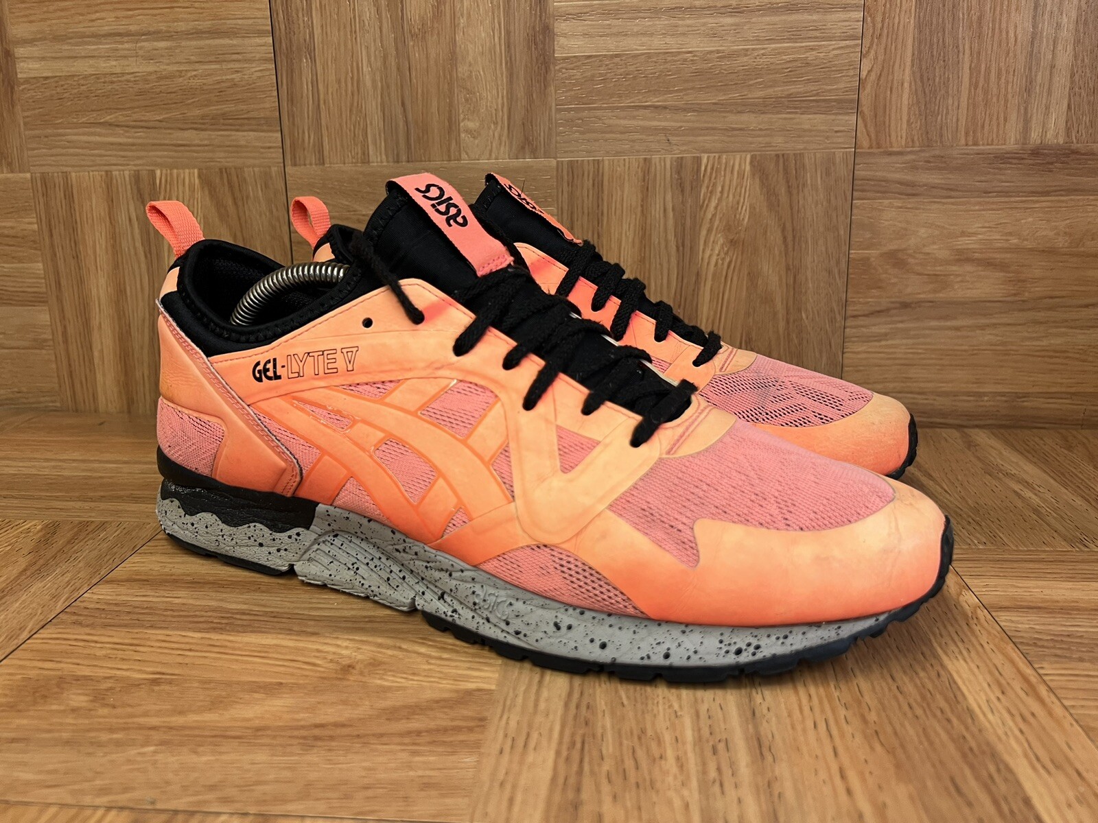 RARE🔥 Asics Gel Lyte V Safety Orange Black Gray Sz 10 Men's Shoes