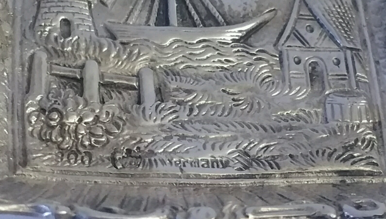 Picture 5 of 6