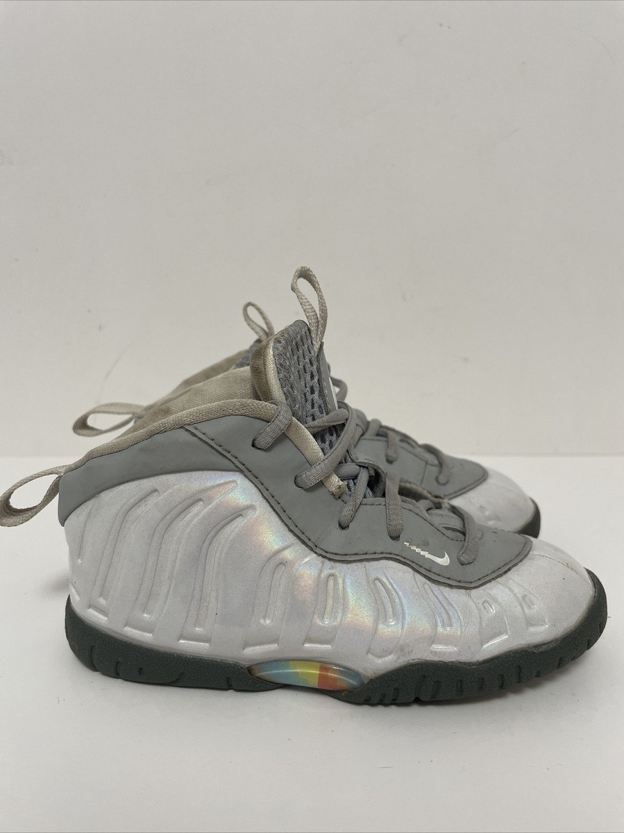 light smoke grey foamposites