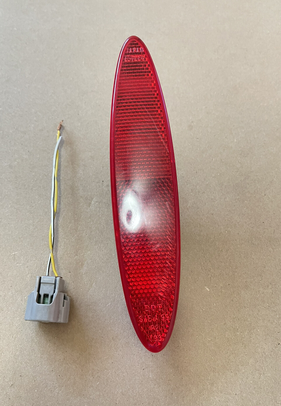 0210 LEXUS SC430 REAR BUMPER SIDE MARKER LIGHT REFLECTOR Genuine OEM