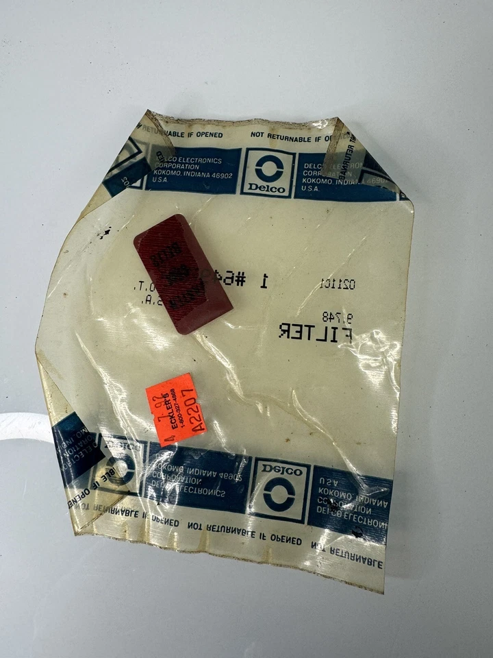 6497587 NOS 1972-1976 Chevrolet Corvette C3 sujetador cinturones de seguridad filtro genuino GM Foto 2 de 2