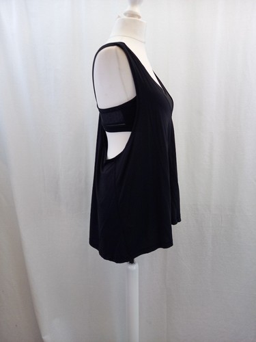 Lululemon Top Bralette Stretchy Black Workout Oversized Size 8 VGC - Picture 13 of 16