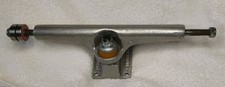 camions indépendants co. standard 11 . États-Unis - Un seul disponible. Pas de paire