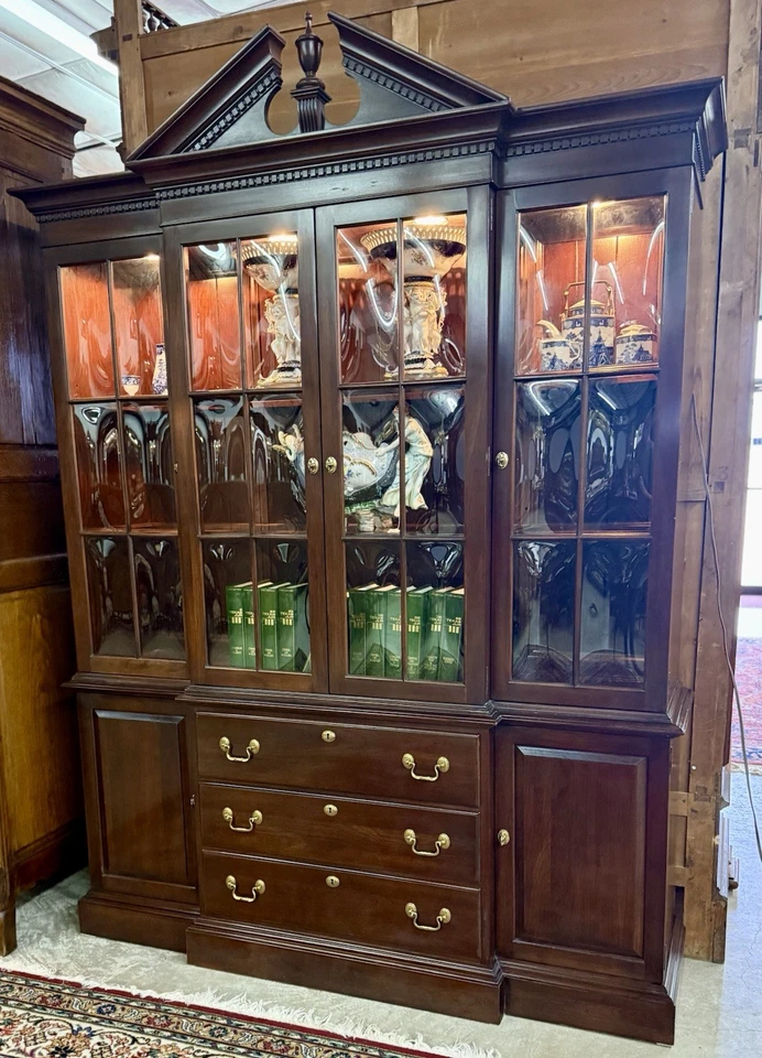 复古 Ethan Allen Legacy 中国橱柜书架 实心樱桃色 1986 — 第 4/4 张图片