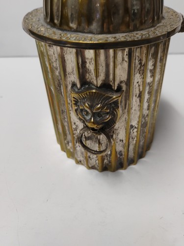Vtg India Brass box with hinged lid and Lion Head Handles Rings - Picture 4 of 7