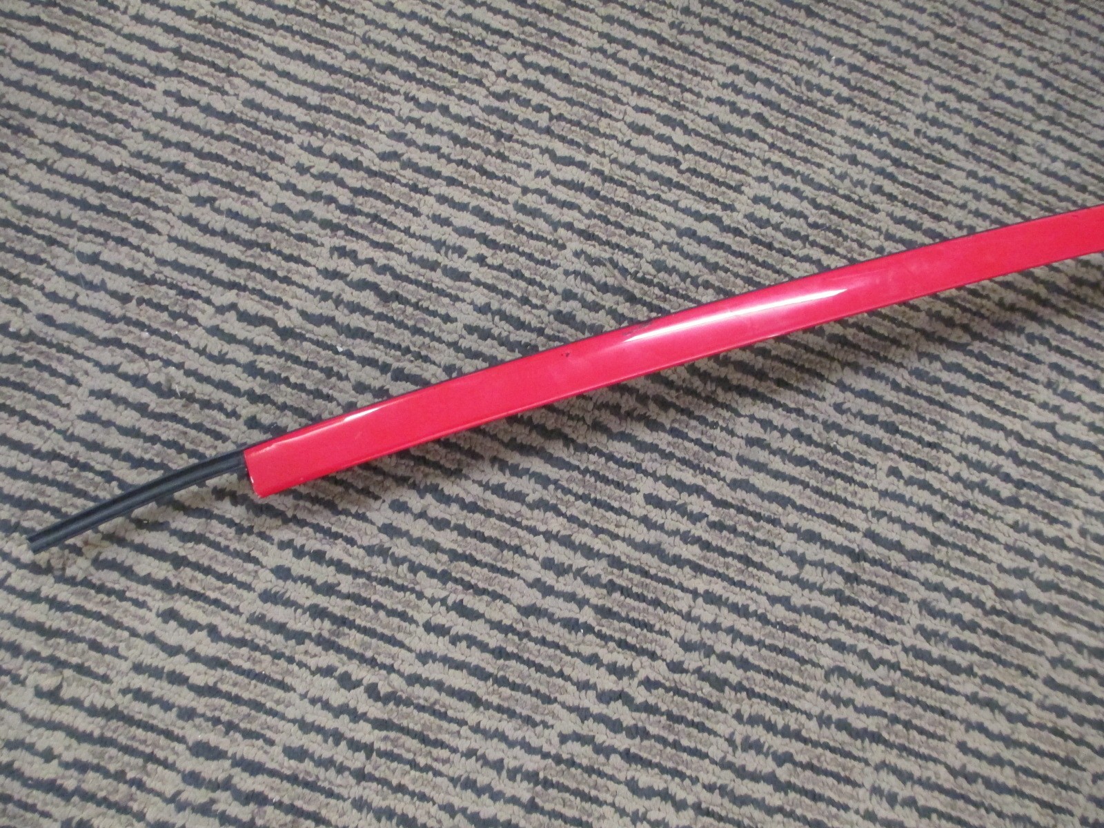 Ferrari 458 - LH Roof Gutter Moulding # 82275512