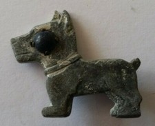WHW : Tiere - Hund ( Leichtmetall , blauer Stein )