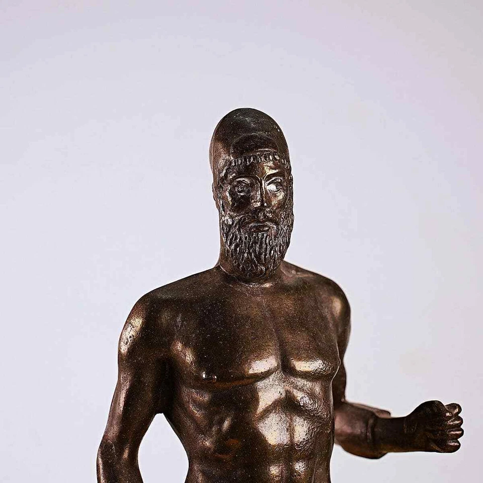 statua vintage in metallo, bronzo di riace - Immagine 3 di 4