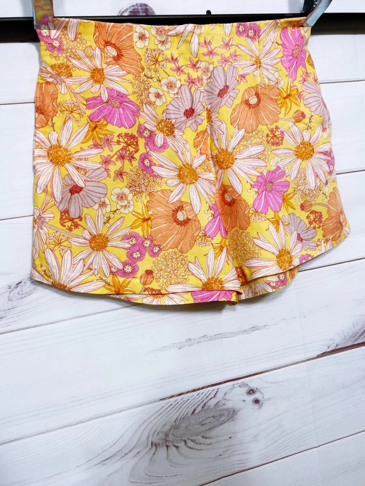 H&M 亚麻混纺女式短裤 12 码多色花卉印花高腰 — 第 2/4 张图片