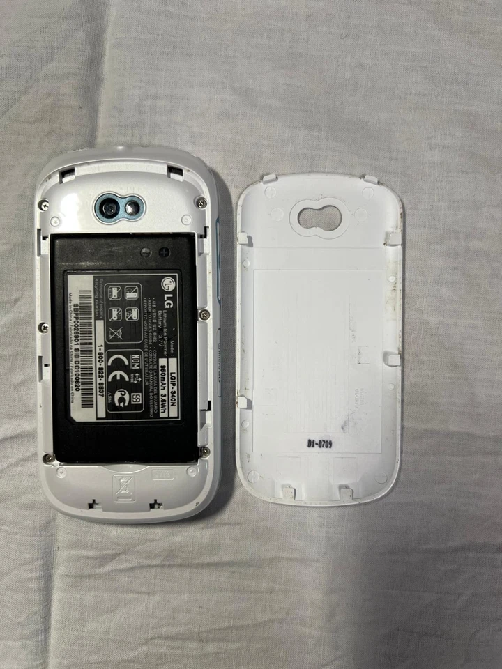 LG GT350 – telefono QWERTY vintage funzionante  - Immagine 3 di 4