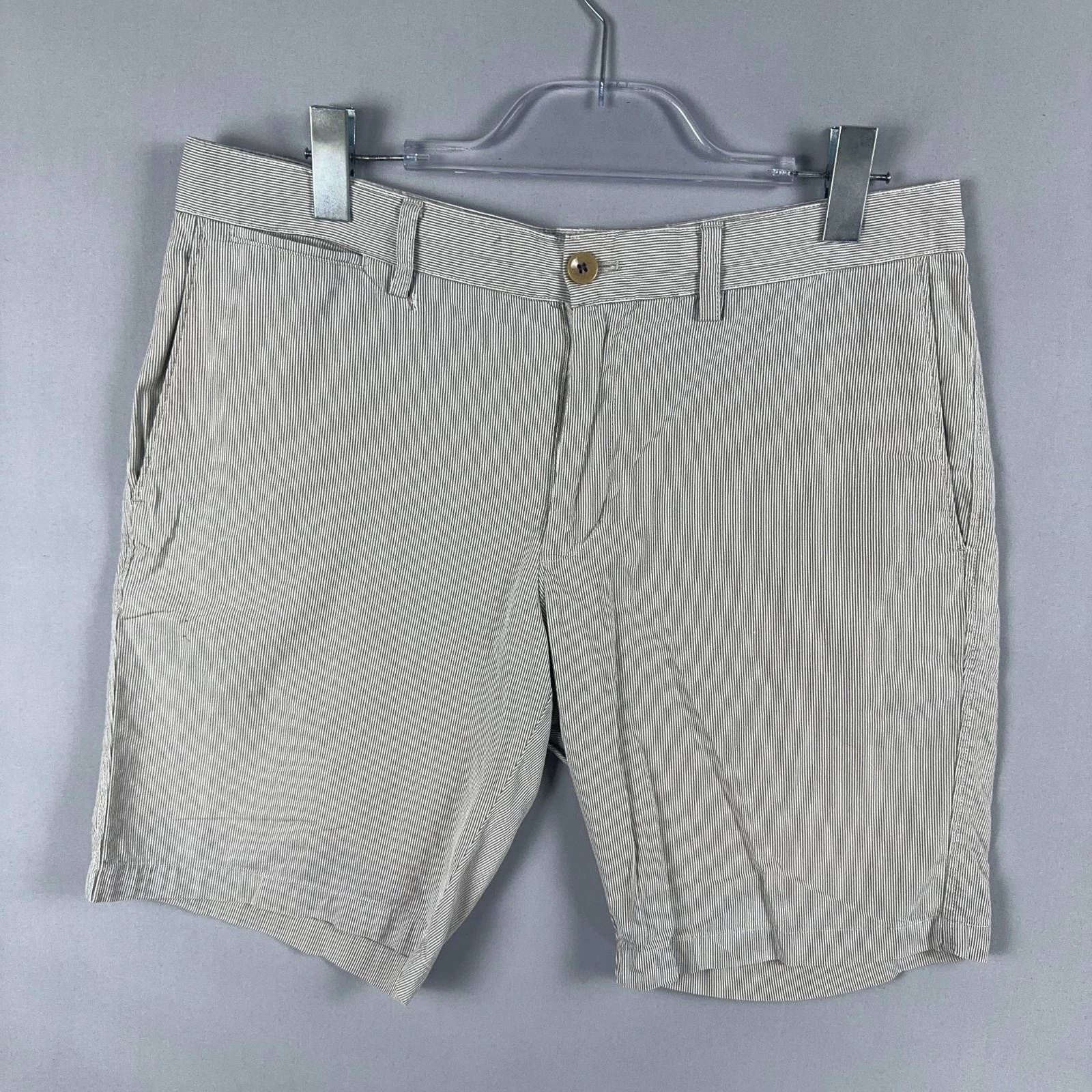 Banana Republic Aiden Shorts Size 33 Beige Striped 100% Cotton